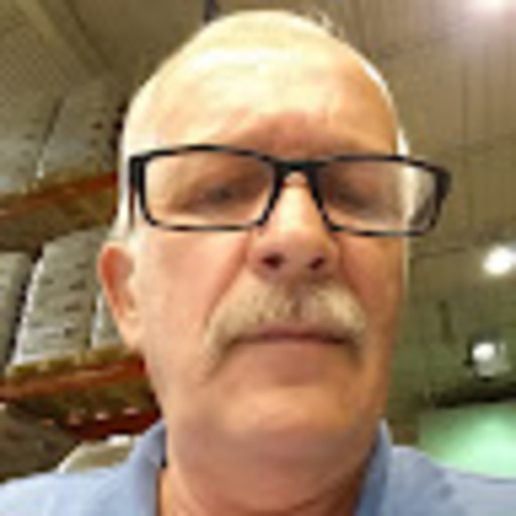 Meet your Posher, Andrew - Picture 1 of 1